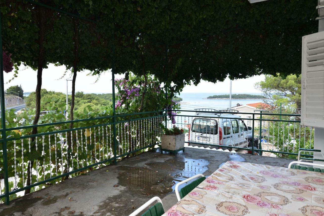 Apartment Dijo I พรีมอชเตน ภายนอก รูปภาพ